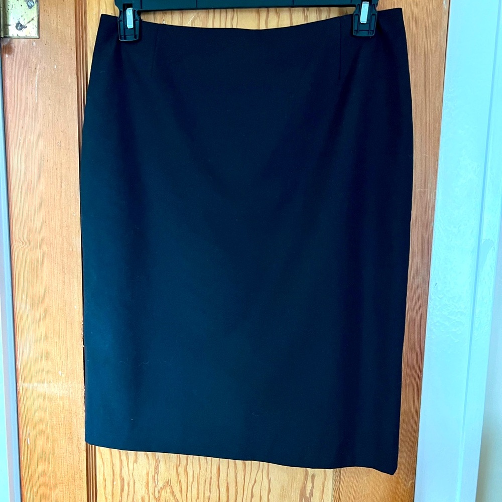 Black pencil skirt